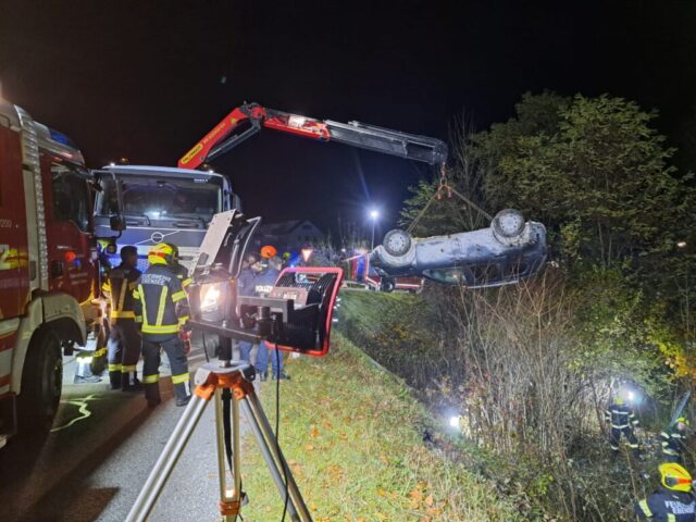 WhatsApp Image 2025-11-01 at 20.40.57 (1)