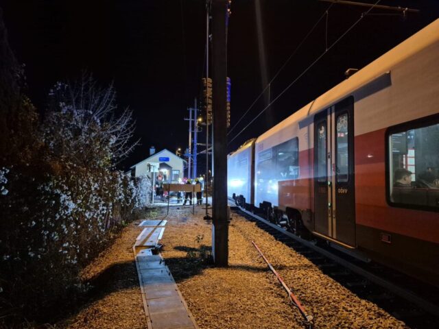 c6400b32-77cf-4a0d-8543-81757fe32184